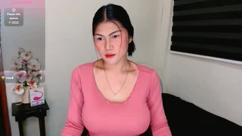 Snapshot of mia_hollywood chatting on 10-13-25, 03:01 mia online show from 10-13-25, 03:01