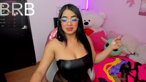 Mia J Abbey online show from 12-27-24, 01:43