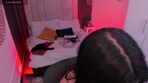 Val  online show from 03-20-26, 07:30