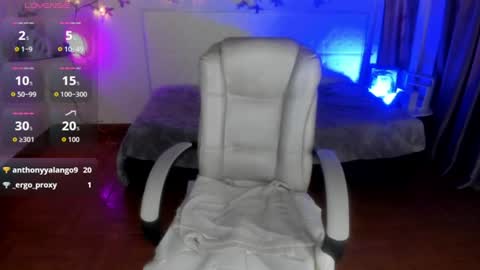 Mia online show from 07-28-26, 03:21