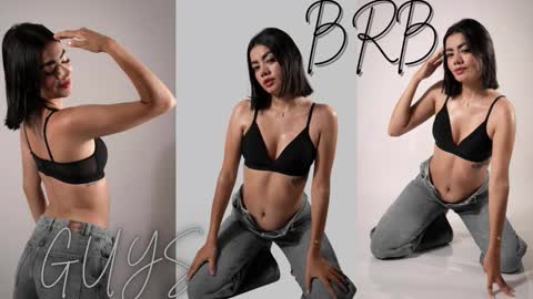 Mia online show from 11-13-25, 03:05