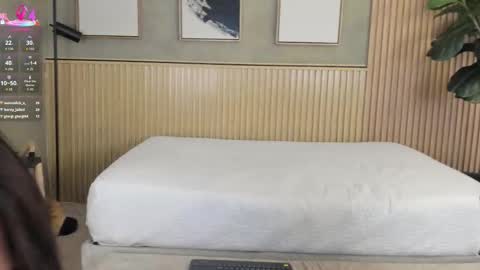 mia_lacy online show from 10-11-25, 07:56