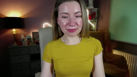 Mia online show from 03-09-25, 02:32