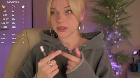 mia_milagros online show from 05-22-26, 01:13
