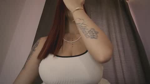 Snapshot of mia_millers2311 chatting on 10-22-25, 02:06 mia independent model online show from 10-22-25, 02:06