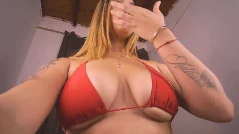 mia independent model online show from 05-05-26, 01:52