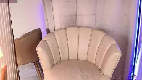 Mia  Schedule 7am to 2pm Col online show from 03-24-26, 12:10