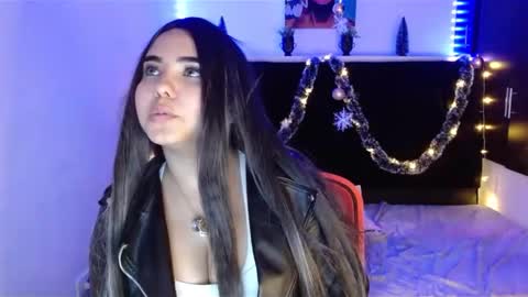 Mia  online show from 12-27-24, 03:59