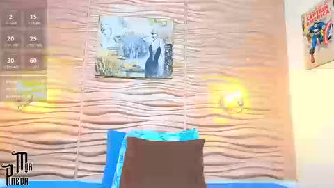 Snapshot of mia_pineda chatting on 09-26-25, 05:17 Mariana online show from 09-26-25, 05:17