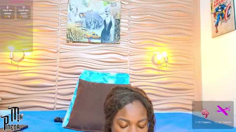 Snapshot of mia_pineda chatting on 10-03-25, 10:07 Mariana online show from 10-03-25, 10:07