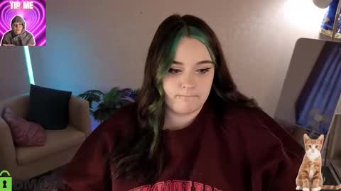 Mia online show from 03-19-26, 01:31