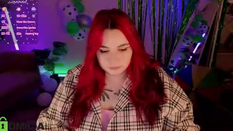 Mia online show from 06-23-26, 01:14