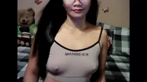 Snapshot of mia_rein chatting on 01-07-25, 10:22 mia_rein online show from 01-07-25, 10:22