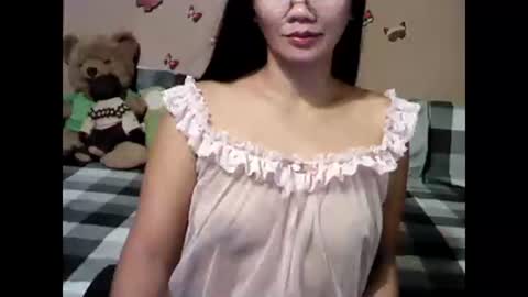 Snapshot of mia_rein chatting on 01-14-25, 01:06 mia_rein online show from 01-14-25, 01:06