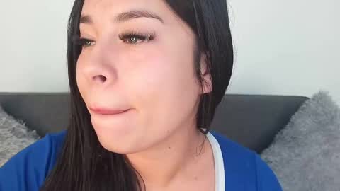 Mia Roux online show from 09-15-25, 02:50