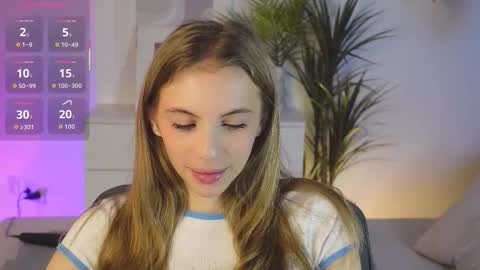 Snapshot of mia_silk chatting on 11-12-25, 06:14 Mia online show from 11-12-25, 06:14