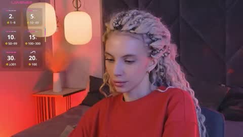 Snapshot of mia_silk chatting on 12-15-25, 07:23 Mia online show from 12-15-25, 07:23