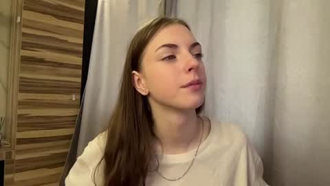 Snapshot of mia_sincere chatting on 07-29-26, 07:06 Mia online show from 07-29-26, 07:06