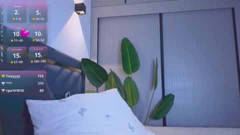 Mia online show from 10-29-25, 05:47