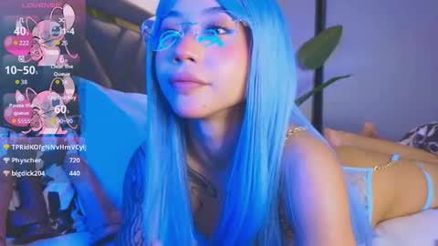 Mia online show from 11-30-25, 03:16