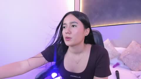 M I A online show from 06-22-26, 03:20
