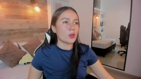 M I A online show from 07-15-26, 12:54
