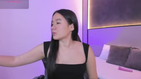 M I A online show from 07-22-26, 12:19
