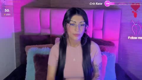 Mia online show from 05-10-26, 02:39