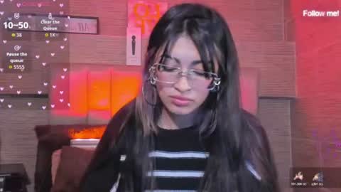 Snapshot of mia_smoke_ chatting on 07-15-26, 10:31 Mia online show from 07-15-26, 10:31
