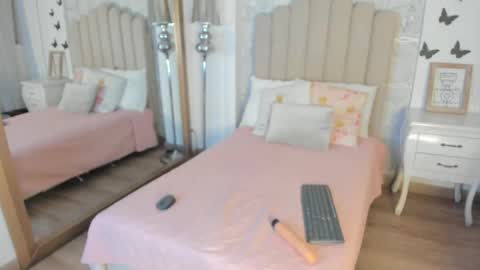 mia_tentacion__ online show from 05-03-26, 05:24