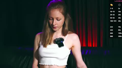 Snapshot of mia_vebes chatting on 10-09-25, 10:24 Mia online show from 10-09-25, 10:24