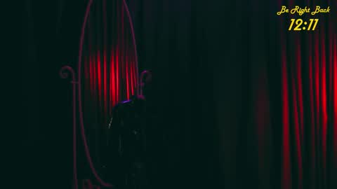 Mia online show from 03-22-26, 10:18