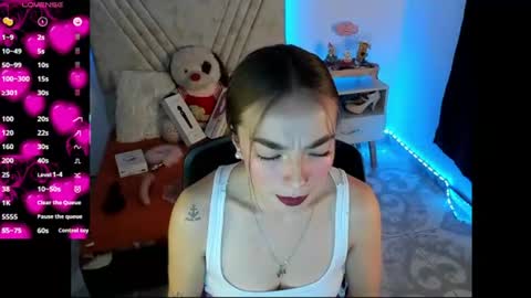 Mia Victoria online show from 07-22-26, 01:52