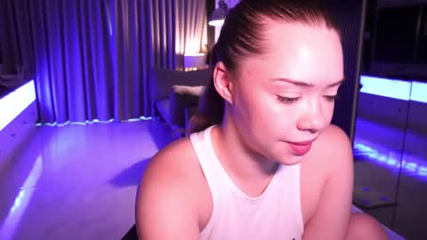 Snapshot of mia_vixen_ chatting on 09-30-25, 02:27 VixenMia online show from 09-30-25, 02:27