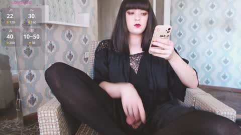 Snapshot of mia_wallase chatting on 12-01-24, 05:46 mia_wallase online show from 12-01-24, 05:46