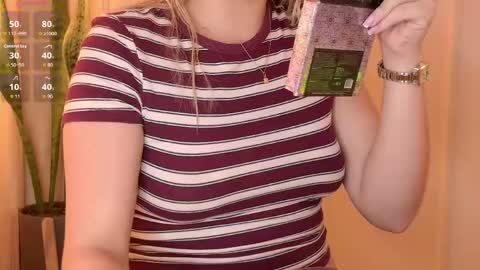 Mia White  online show from 05-29-26, 01:31