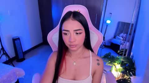 Snapshot of miaa_06 chatting on 02-08-26, 03:10 mia nicolle online show from 02-08-26, 03:10