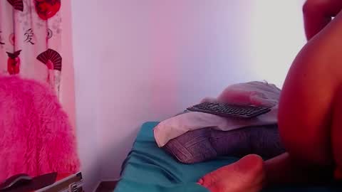 Snapshot of miaa_cameron1 chatting on 12-15-24, 06:59 Mia online show from 12-15-24, 06:59