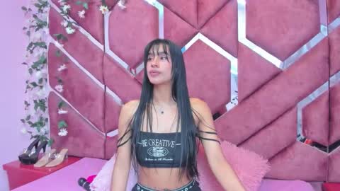 miaa_davis_ online show from 05-30-26, 03:14