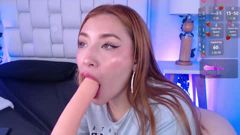 Snapshot of miaa_gh1 chatting on 02-07-25, 12:28 Mia online show from 02-07-25, 12:28