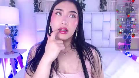 Snapshot of miaa_gh1 chatting on 09-13-25, 11:54 Mia online show from 09-13-25, 11:54