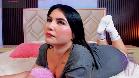 Miaa Farrel online show from 01-08-26, 07:05