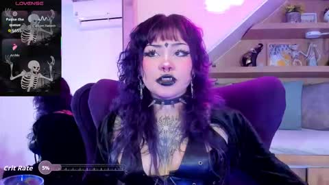 Mia online show from 10-03-25, 04:20