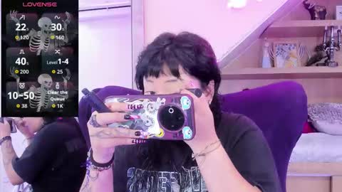 Mia online show from 01-15-26, 12:54