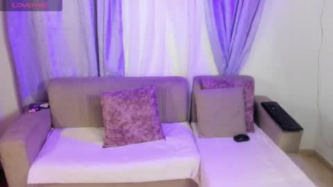 mia red hair molly short hair online show from 06-06-26, 02:05