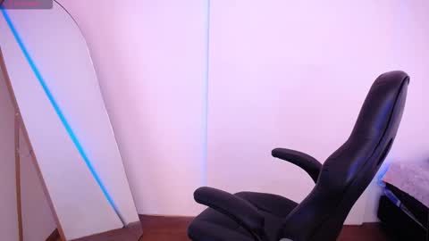 Mia Blum online show from 02-03-26, 02:53