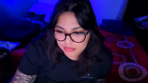 Mia online show from 06-22-26, 04:31