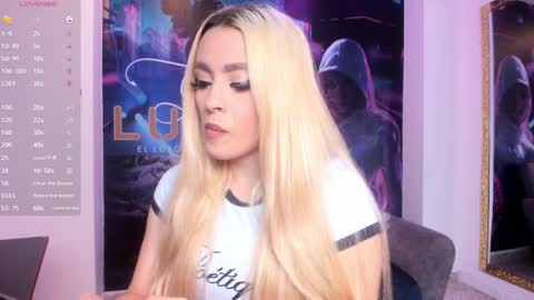Snapshot of miacarperrlux chatting on 04-07-26, 08:31 MiaCarper online show from 04-07-26, 08:31