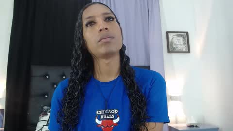 MiaCoock online show from 11-26-25, 12:28