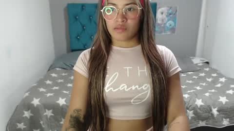 miacumgirl online show from 04-29-26, 06:25